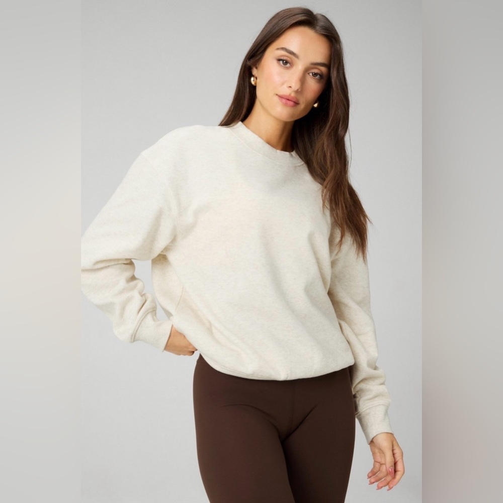 Fabletics Ivory Bone Heather Cozy Fleece Sweatshirt | L | NWT | Retired Design